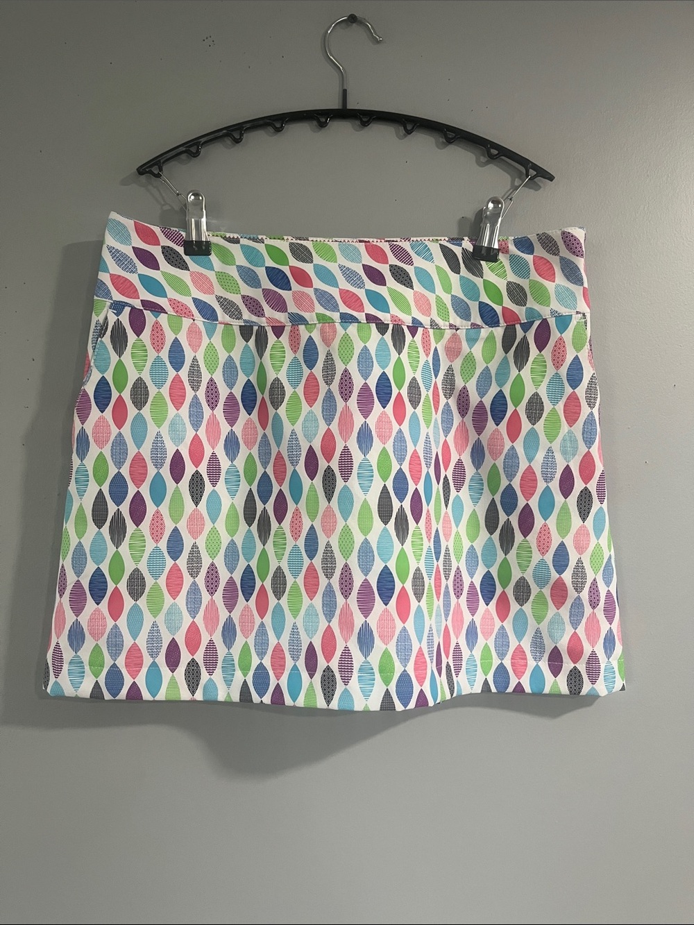 Cutter & Buck White Mini Skort with Pink Blue Green Purple Leaf Print 8